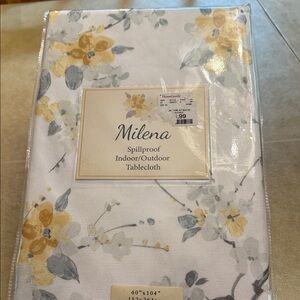 Milena Spillproof Indoor/Outdoor Tablecloth - Yellow Floral